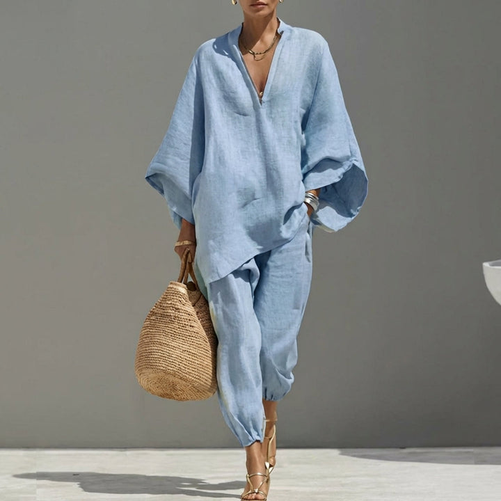 Fiona - Two-Piece Everyday Set with V-Neck for Women
