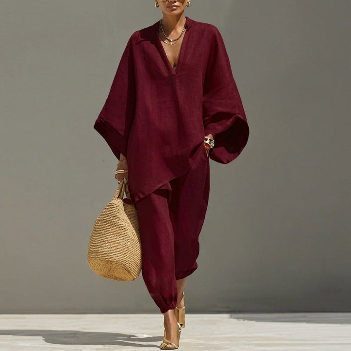 Fiona - Two-Piece Everyday Set with V-Neck for Women