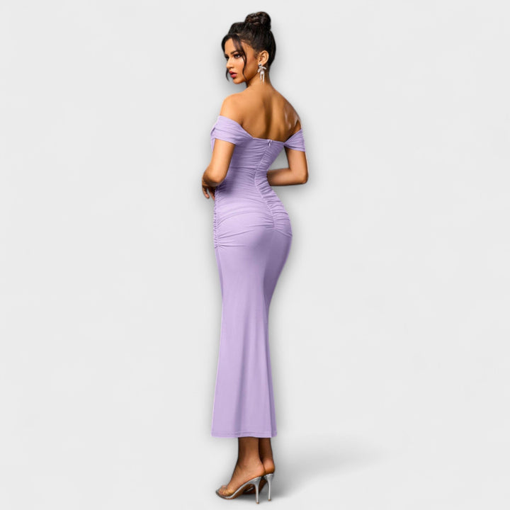Bodycon Dress with Bare Shoulders and Ruffles