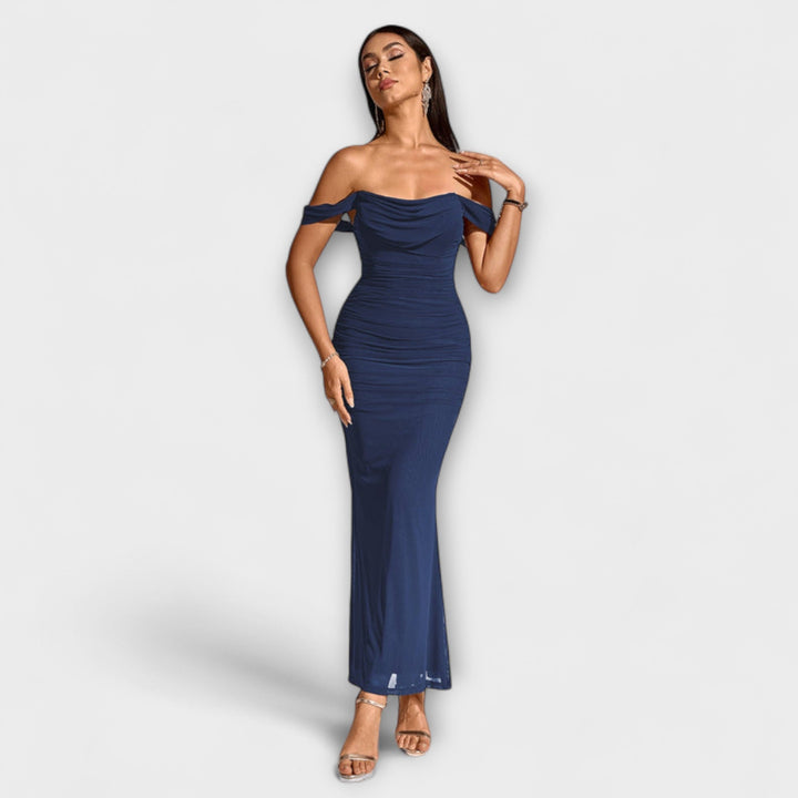Bodycon Dress with Bare Shoulders and Ruffles