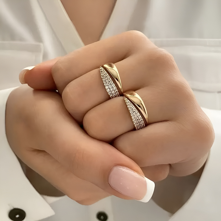 Caoimhe - Elegant Adjustable Ring