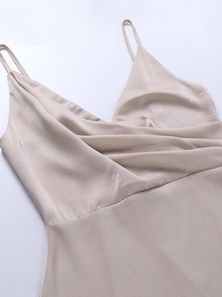 Clodagh – Dresses That Flatter Your Essence with Elegance and Comfort