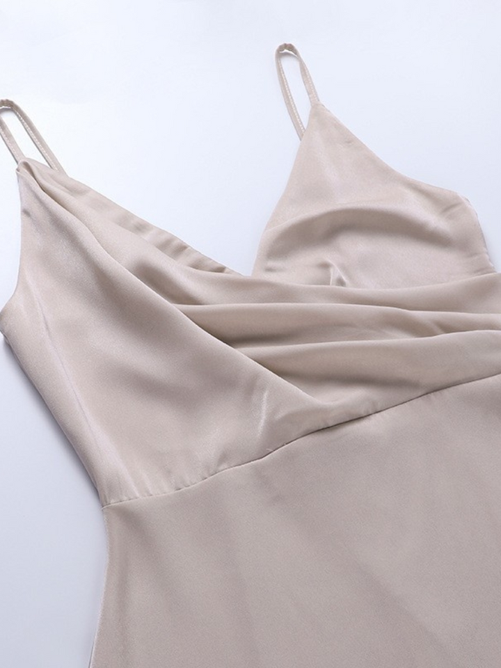 Clodagh – Dresses That Flatter Your Essence with Elegance and Comfort