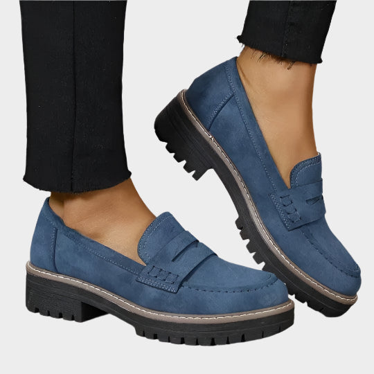 Fionnuala - Elegant Loafers with Sturdy Urban Sole