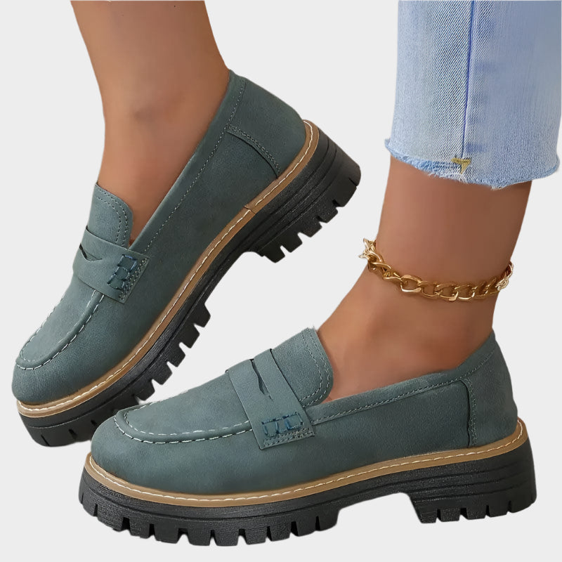 Fionnuala - Elegant Loafers with Sturdy Urban Sole