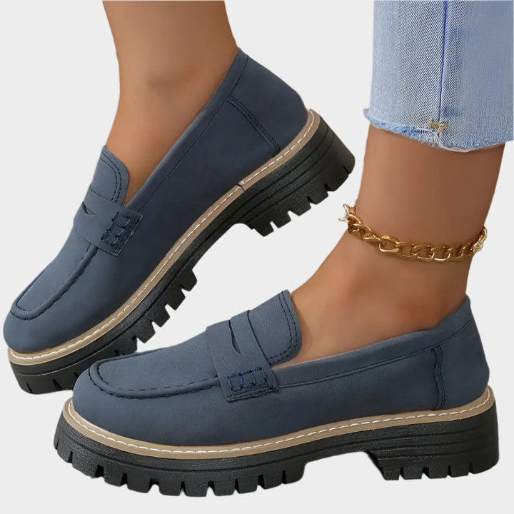 Fionnuala - Elegant Loafers with Sturdy Urban Sole