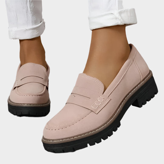 Fionnuala - Elegant Loafers with Sturdy Urban Sole