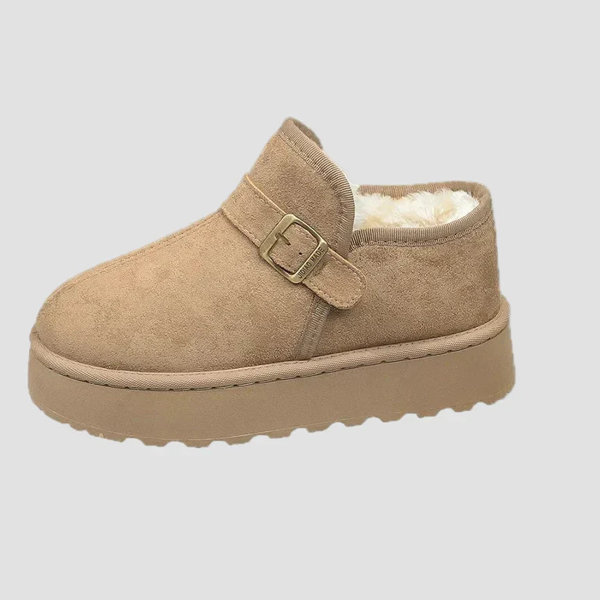 Nete - Warm ankle boots with faux fur lining and a suede-like finish