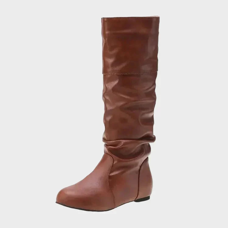 Vera - Relaxed Ankle Boots with Low Heel and Shaft