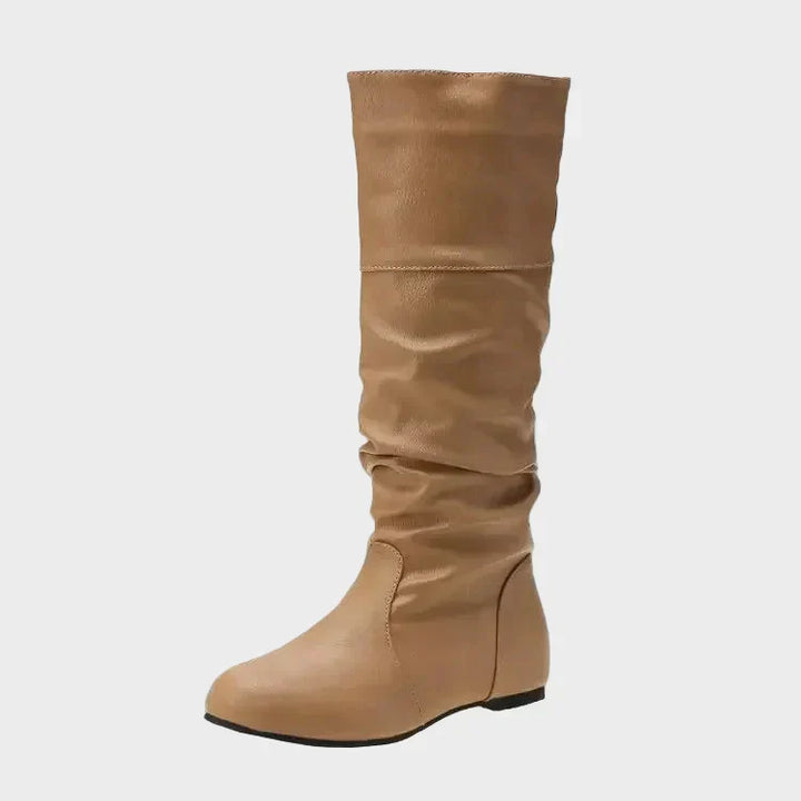 Vera - Relaxed Ankle Boots with Low Heel and Shaft