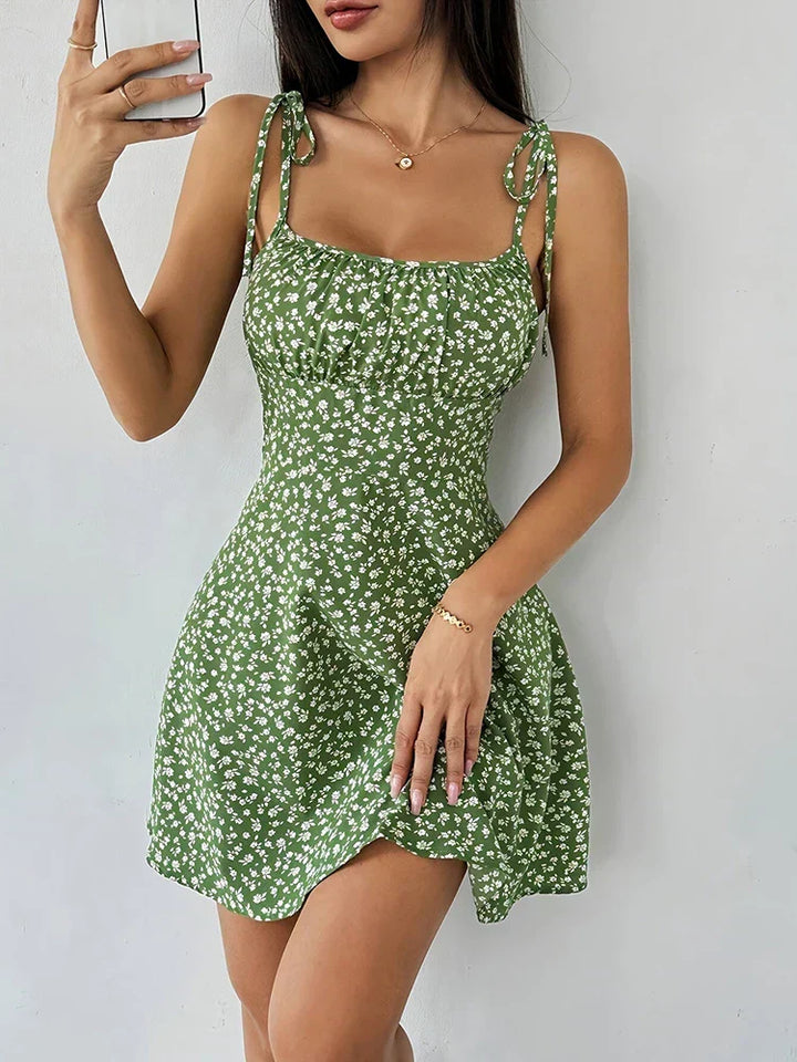 Lara | Short dress with thin straps and floral print