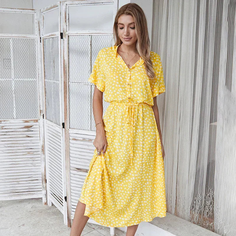 Gry | Vintage dress with floral print and short sleeves