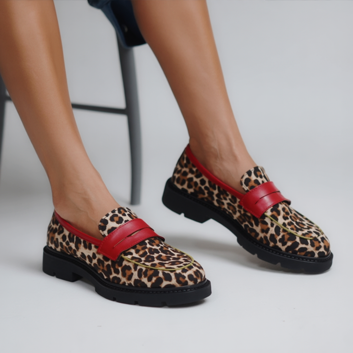 Mathilde - Leopard loafers in synthetic suede with a round toe