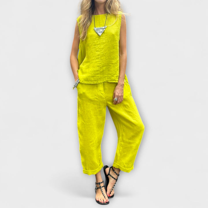 Vibeke – Relaxed cotton and linen outfit