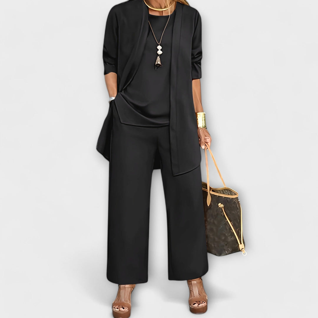 Nuala – Relaxed Three-Piece Set