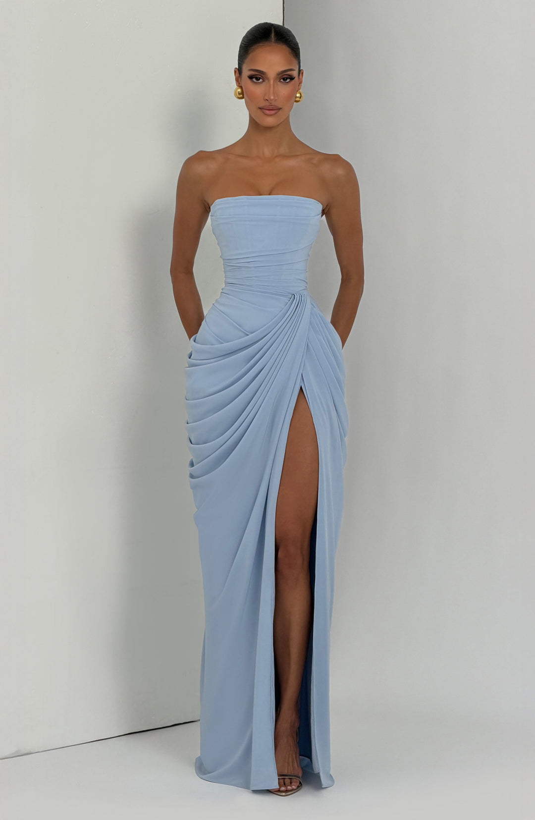 Nuala – Gala Maxi Dress with Corset and Refined Draping