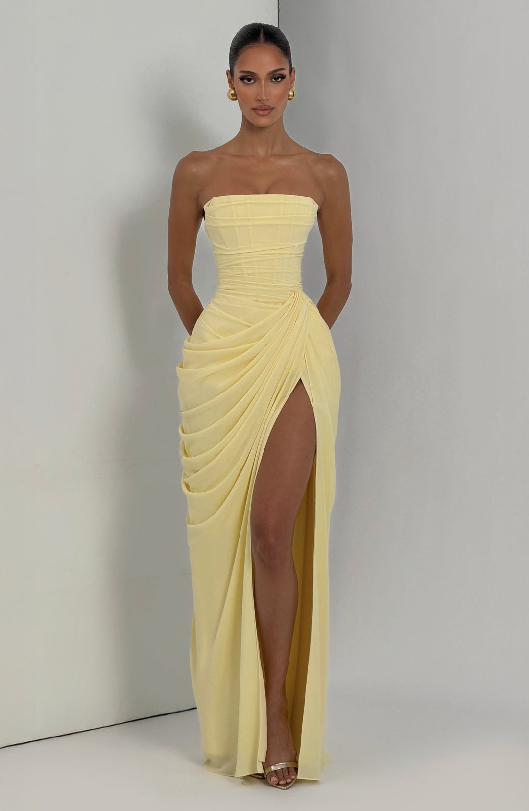 Nuala – Gala Maxi Dress with Corset and Refined Draping