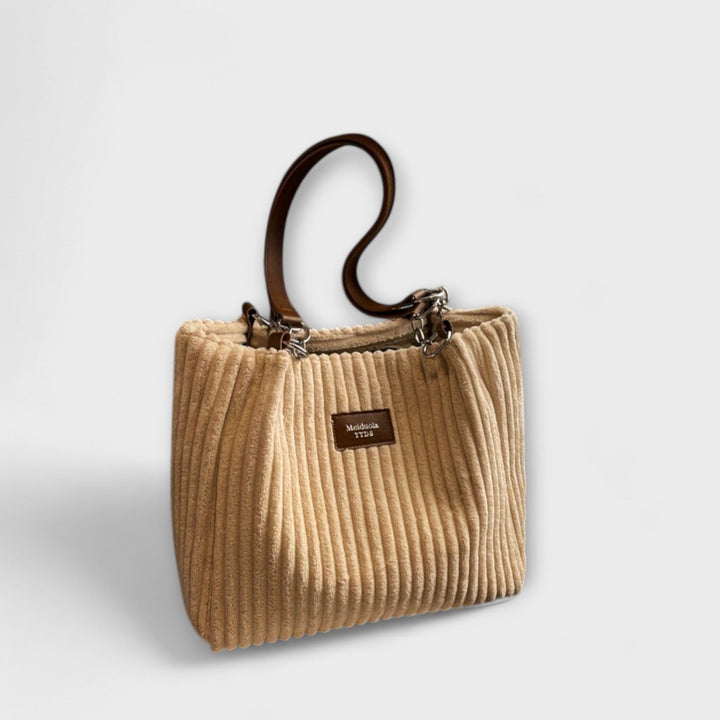 Elegant shoulder bag