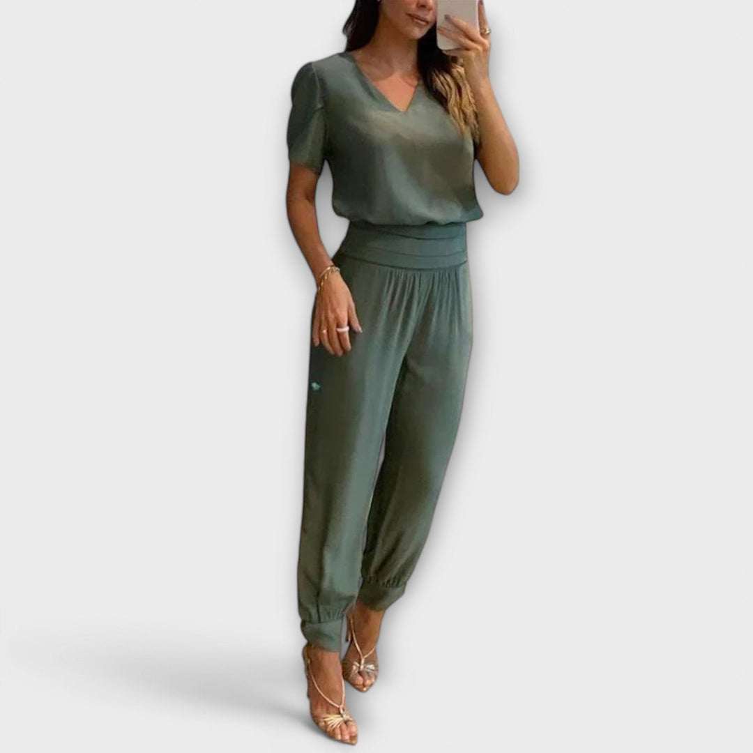 Mathilde – Elegant top and trousers set