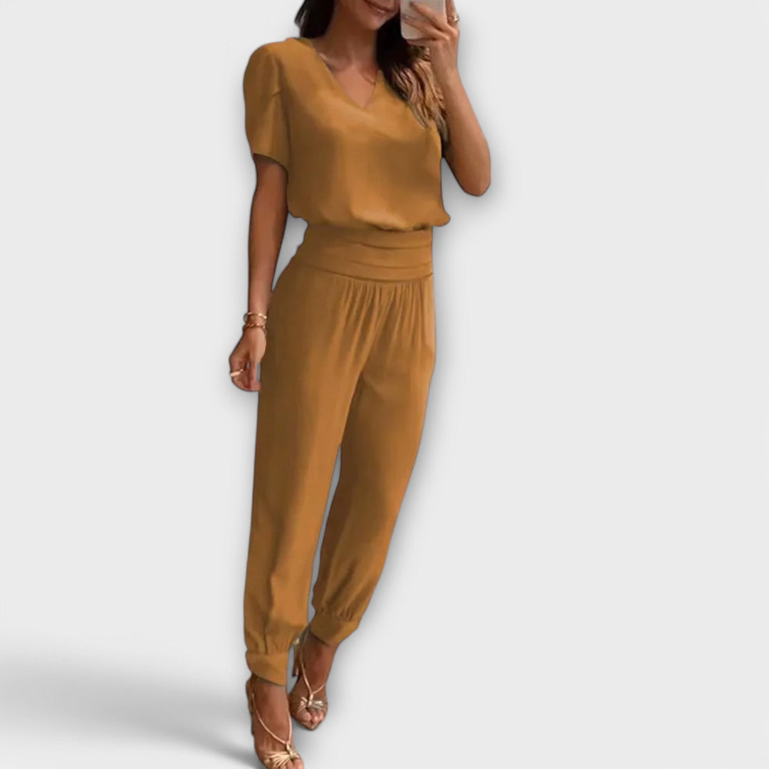 Mathilde – Elegant top and trousers set