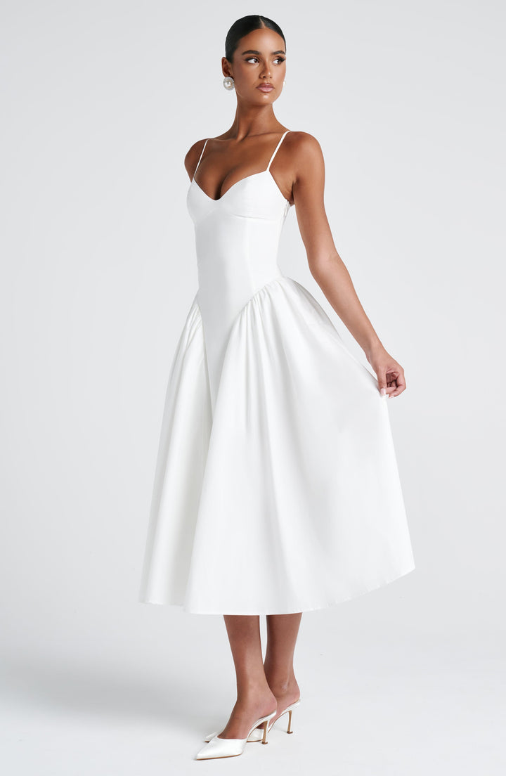 Leonora – Elegant Midi Dress for Women with Fitted Bodice and Voluminous Skirt