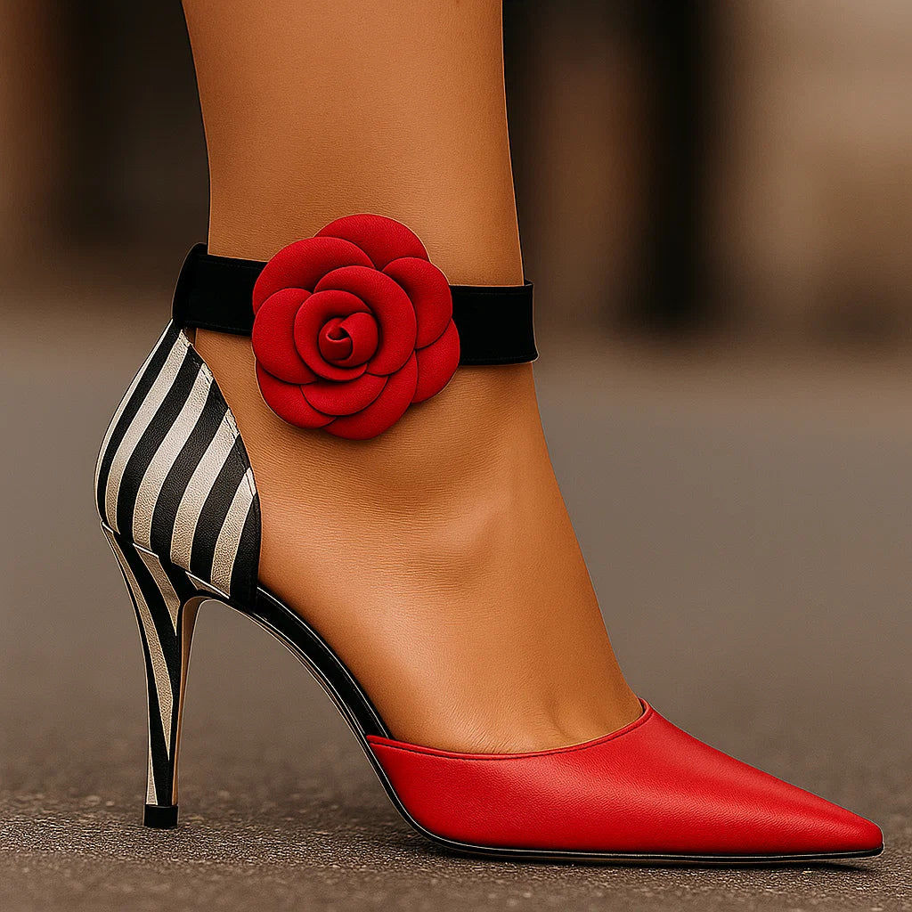 Siobhán - Shoes with Floral Elegance