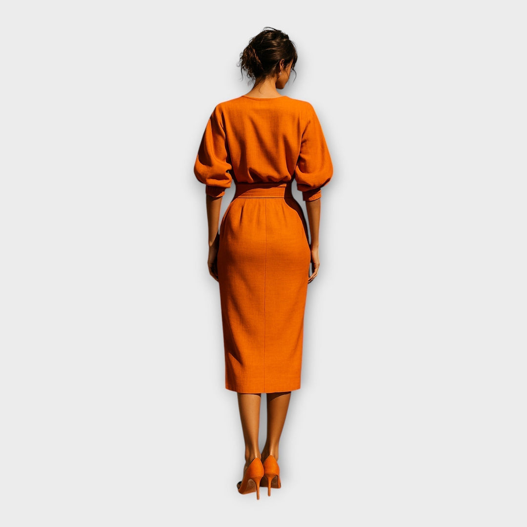 Elegant dress with refined design and minimalist aesthetic