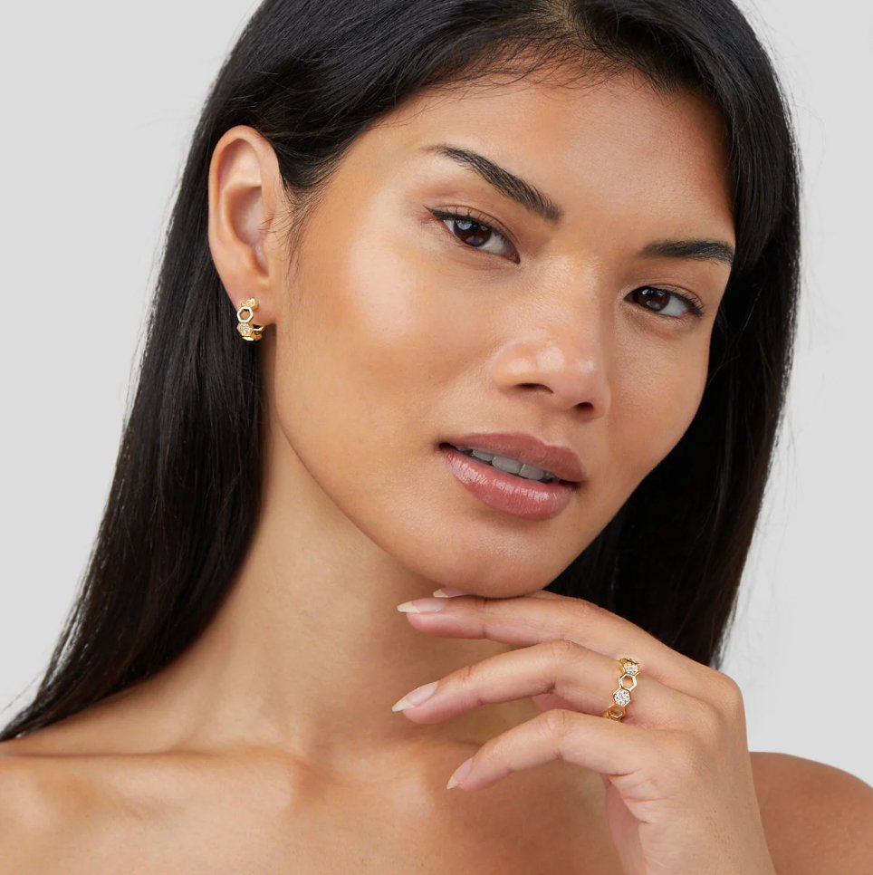 Aisling – Gold Ring with Pearl