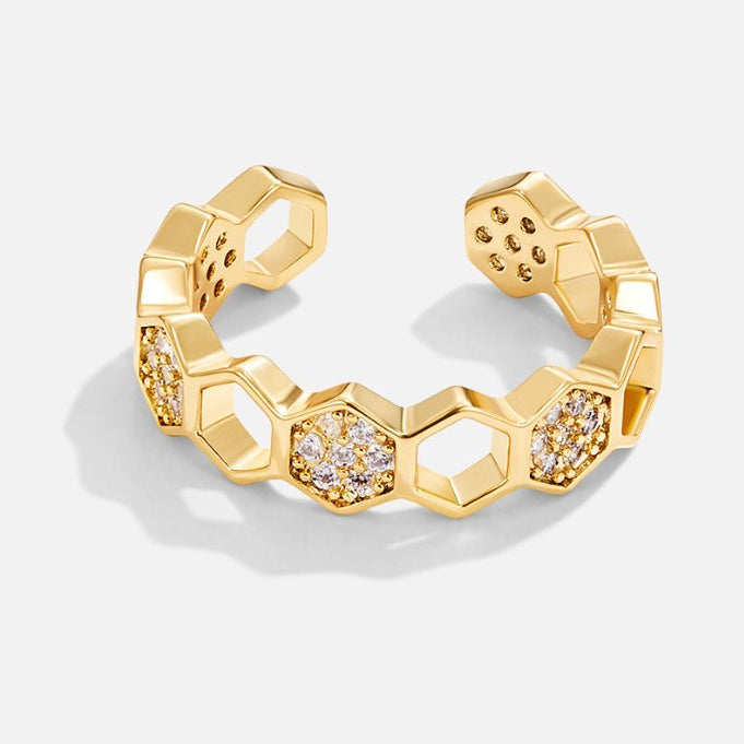 Aisling – Gold Ring with Pearl