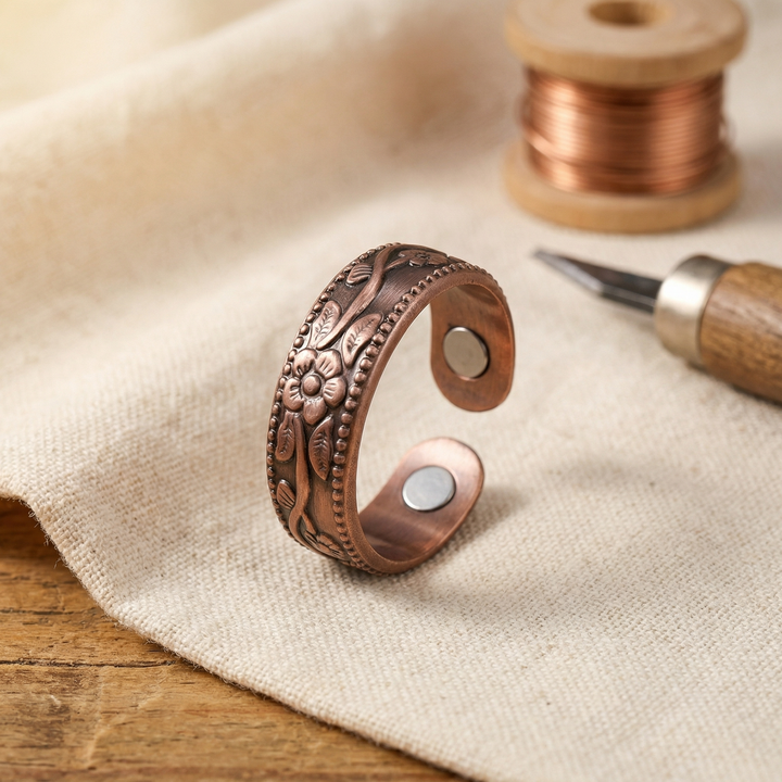 Copper Ring with Petals Alorin