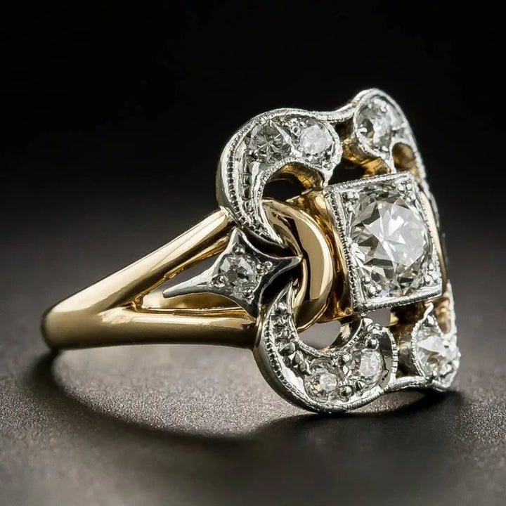 Margrethe - Vintage gold ring with zircons