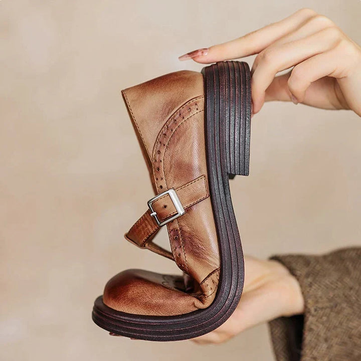 Aoife - Leather Mary Jane Shoes for Women with Strap