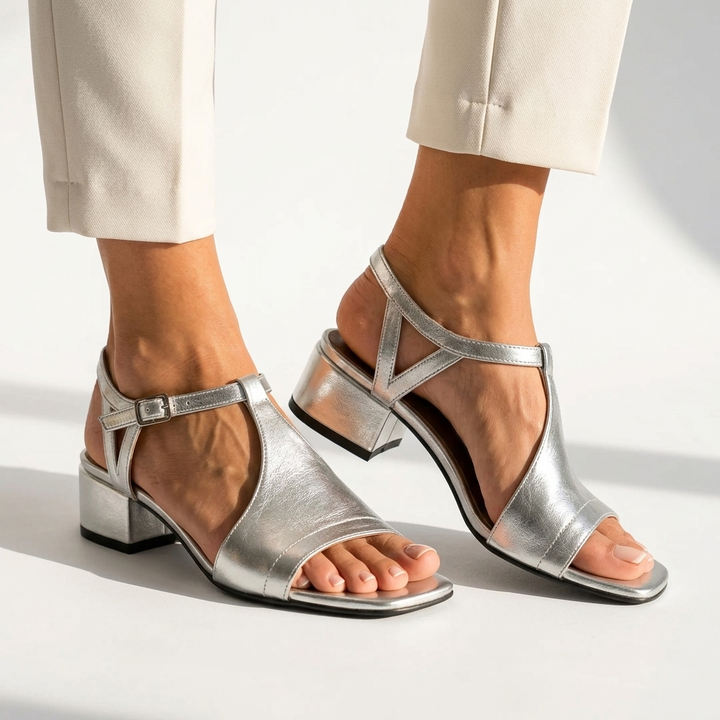 Astrid - Silver summer sandals