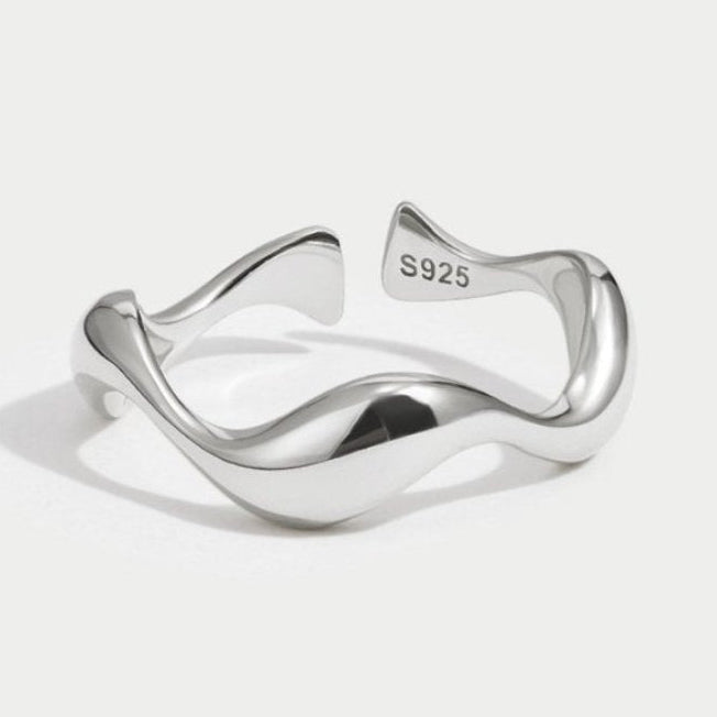 Vagues - Minimalist ring