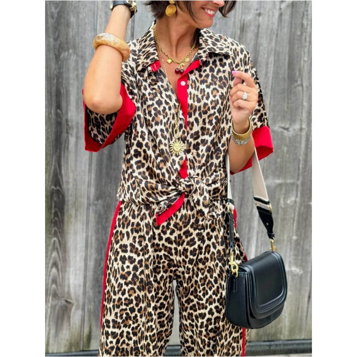 Birgitte – Elegant set with a panther print