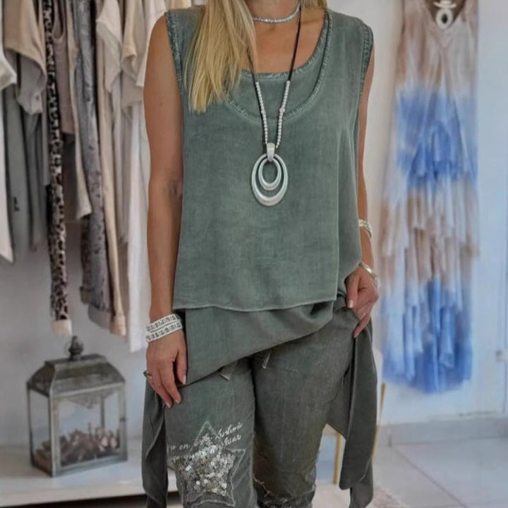 Gitte – Two-piece women's set: sleeveless top and printed trousers