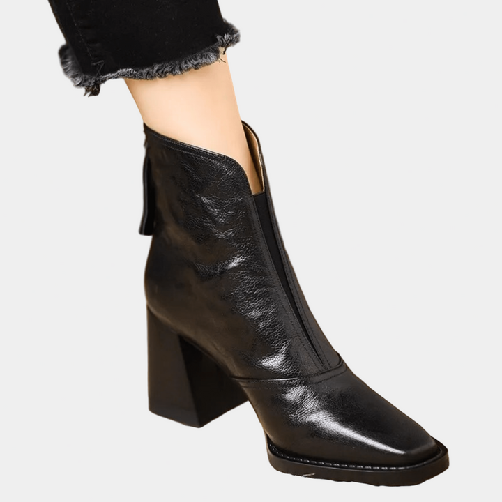 Saoirse - Elegant Ankle Boots with a Mid-Height Heel