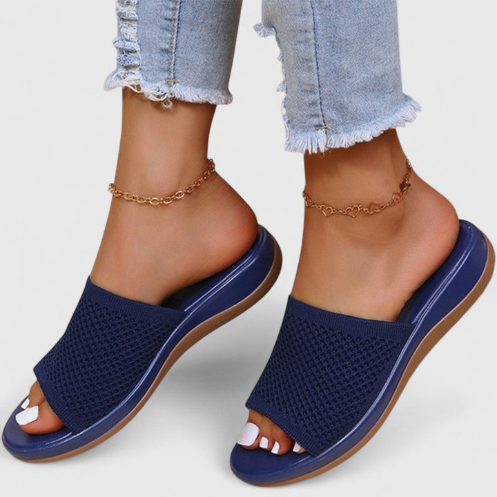 Vilma - Women's Slippers with Breathable and Orthopedic Fit